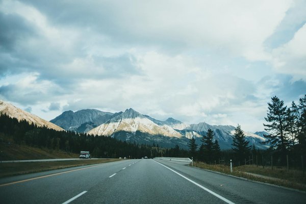 Step-by-Step Guide: How to Tighten Spokes on Your BMW F750GS for Enhanced Performance